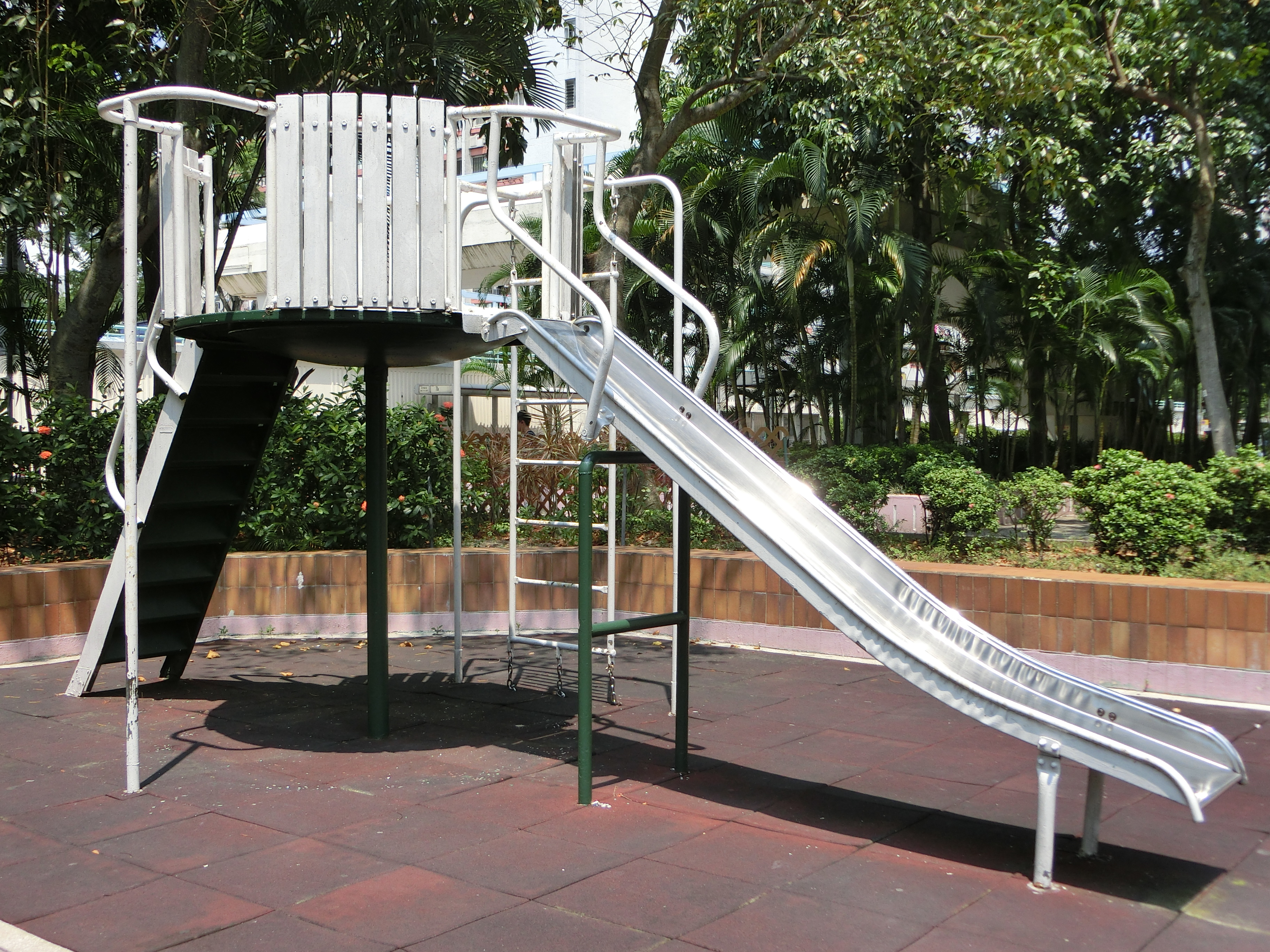 【et妈妈】「游乐场博物馆」最多铁滑梯x最萌攀爬架