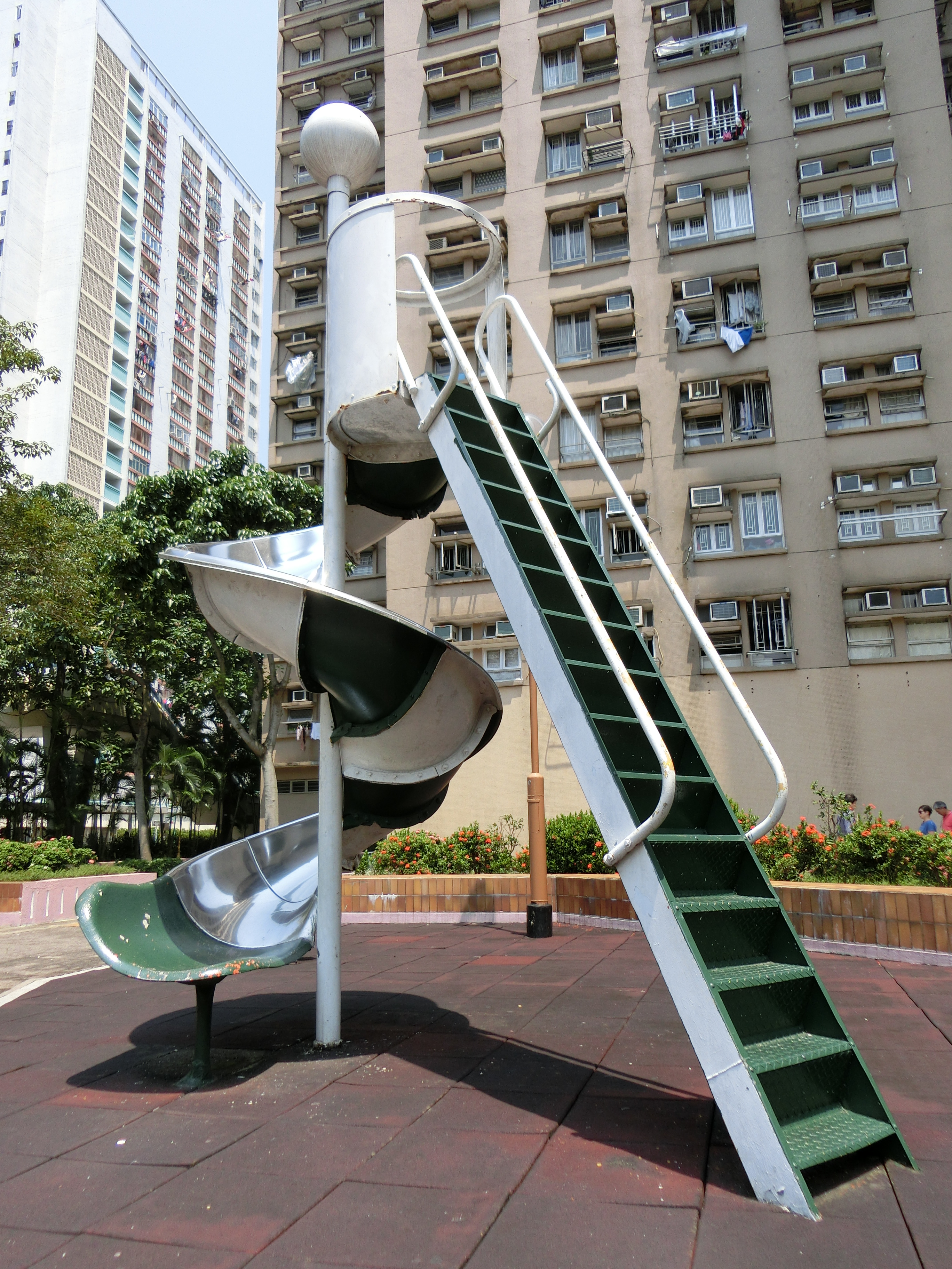 【et妈妈】「游乐场博物馆」最多铁滑梯x最萌攀爬架